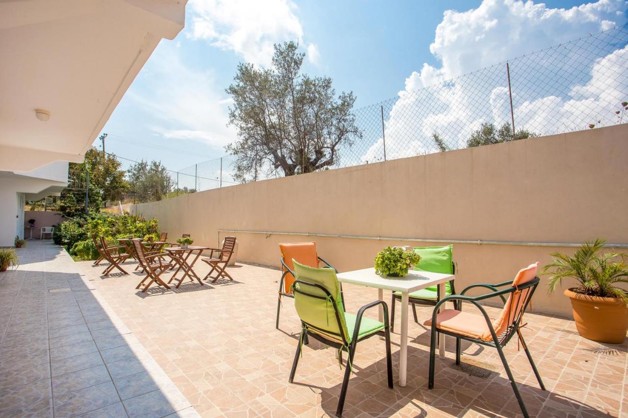 Iatridis Studios Faliraki (Adults Only) Exteriör bild